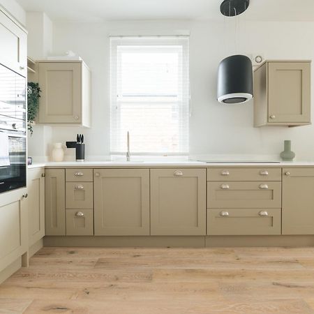 Light & Luxury London Apartment In Honor Oak ภายนอก รูปภาพ
